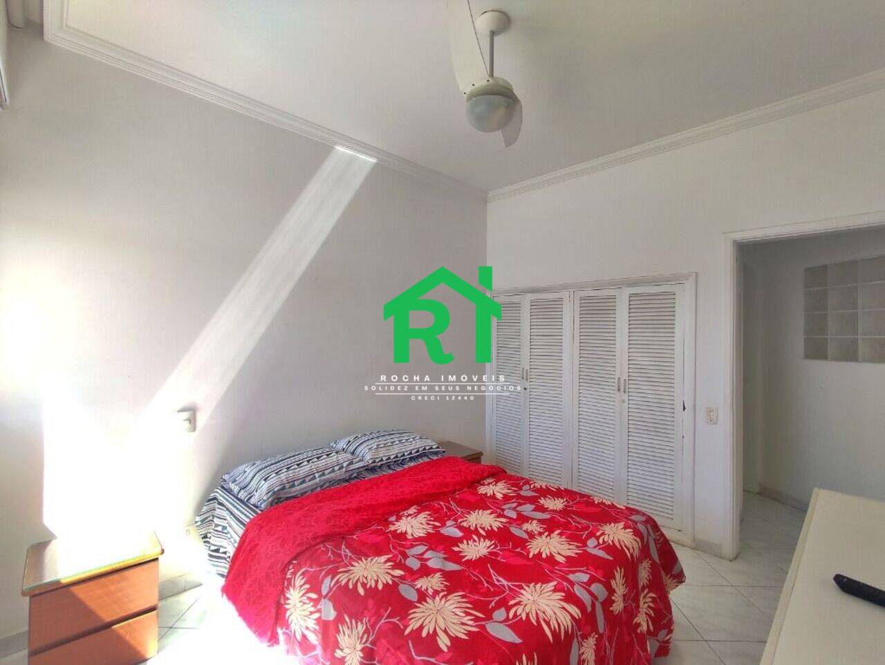 Apartamento Jardim Astúrias, Guarujá - SP