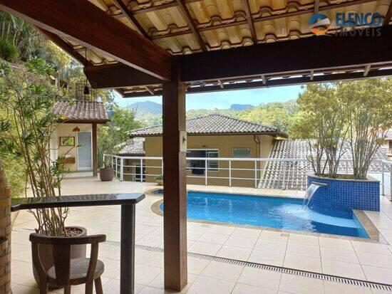 Casa de 420 m² na Caetano Monteiro - Pendotiba - Niterói - RJ, à venda por R$ 1.600.000