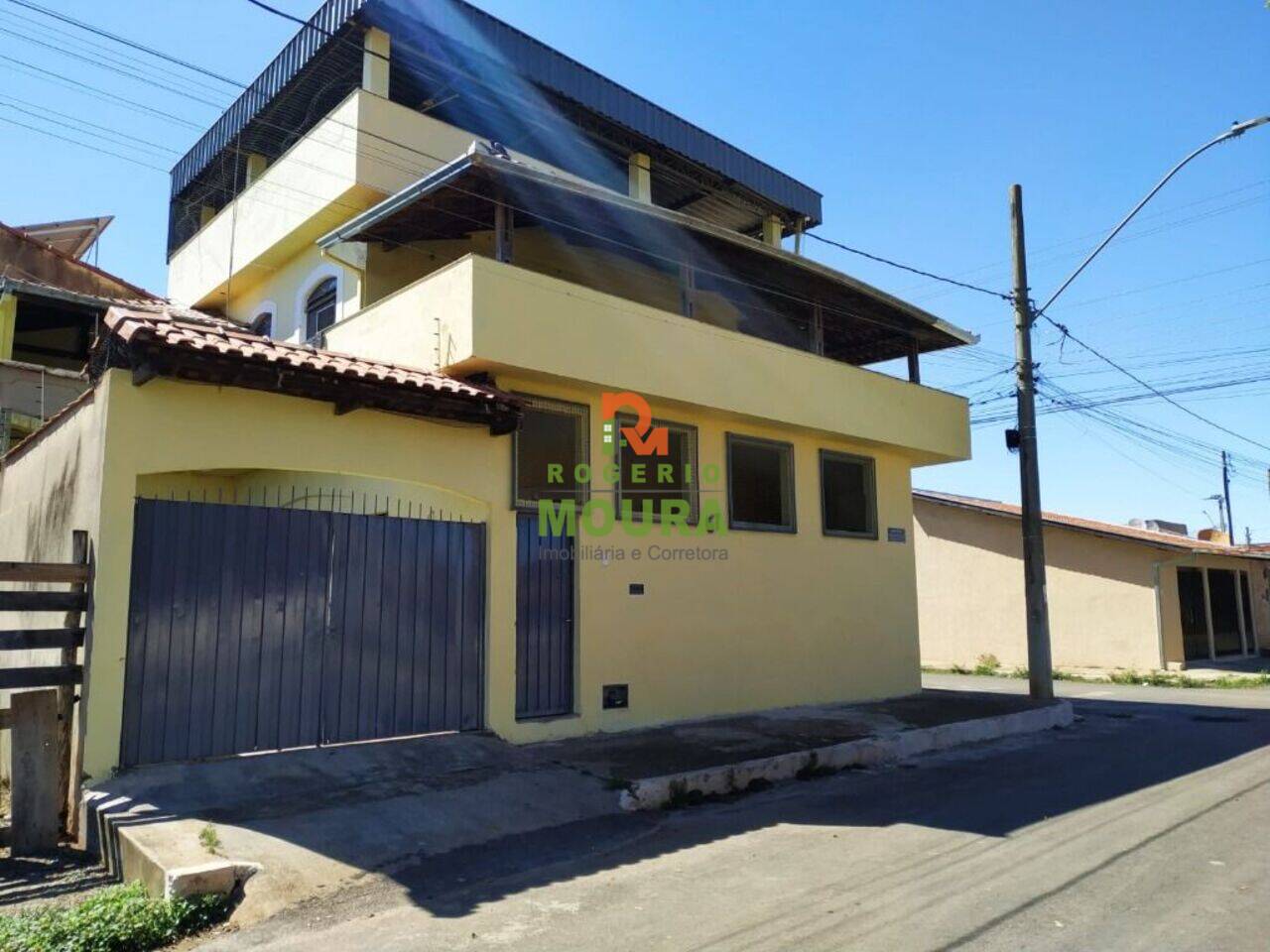 Casa Bairro Industrial, Pouso Alegre - MG