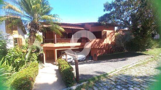 Casa de 518 m² na Amadeu Gomes - Sape - Niterói - RJ, à venda por R$ 1.650.000 ou aluguel por R$ 6.5