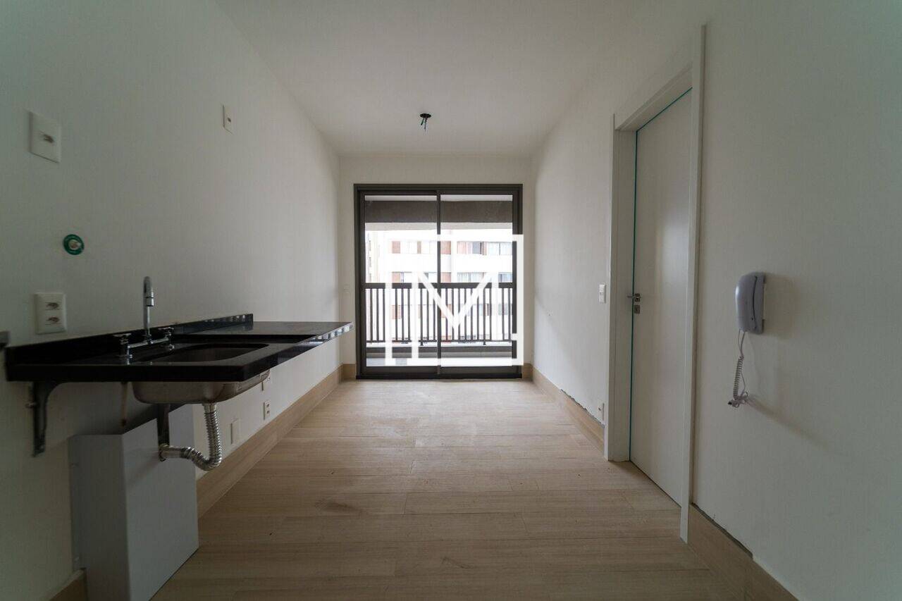 Apartamento Vila Gumercindo, São Paulo - SP