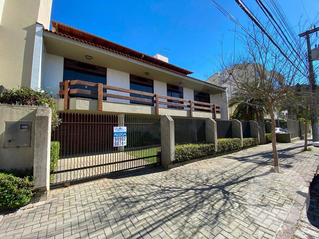 Casa Ponta Aguda, Blumenau - SC