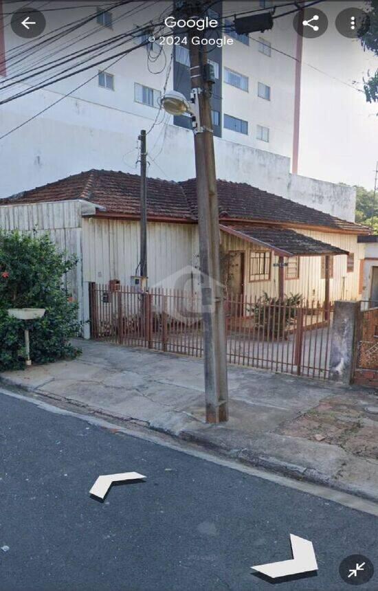 Casa de 152 m² na Guararapes - Zona 01 - Cianorte - PR, à venda por R$ 700.000