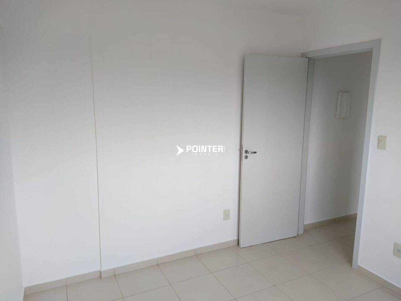 Apartamento Vila Rosa, Goiânia - GO