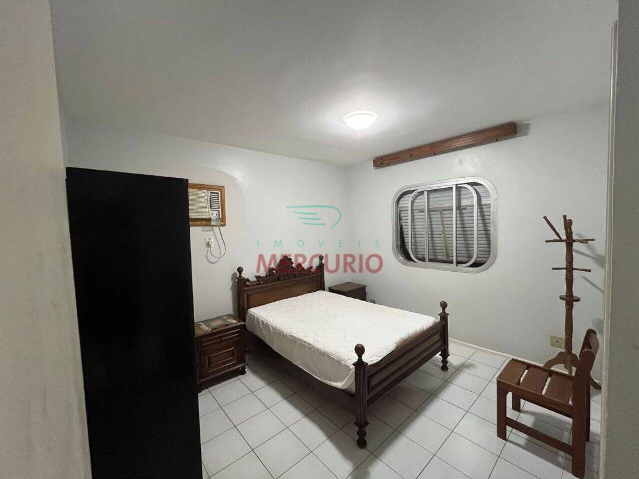 Apartamento Jardim Três Marias, Guarujá - SP