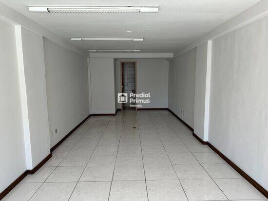 Loja de 49 m² Centro - Nova Friburgo, aluguel por R$ 990/mês