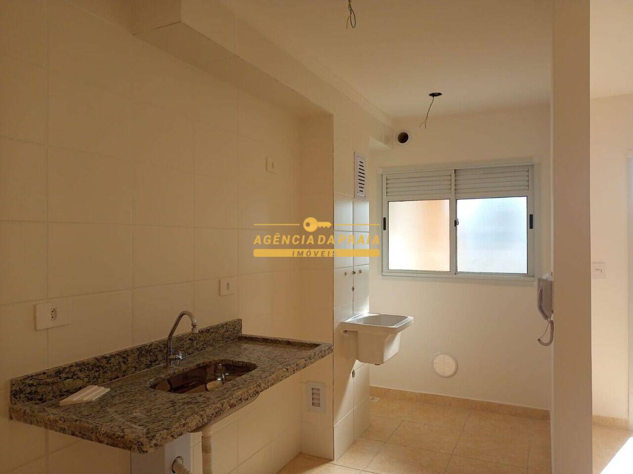 Apartamento Vila Guilhermina, Praia Grande - SP