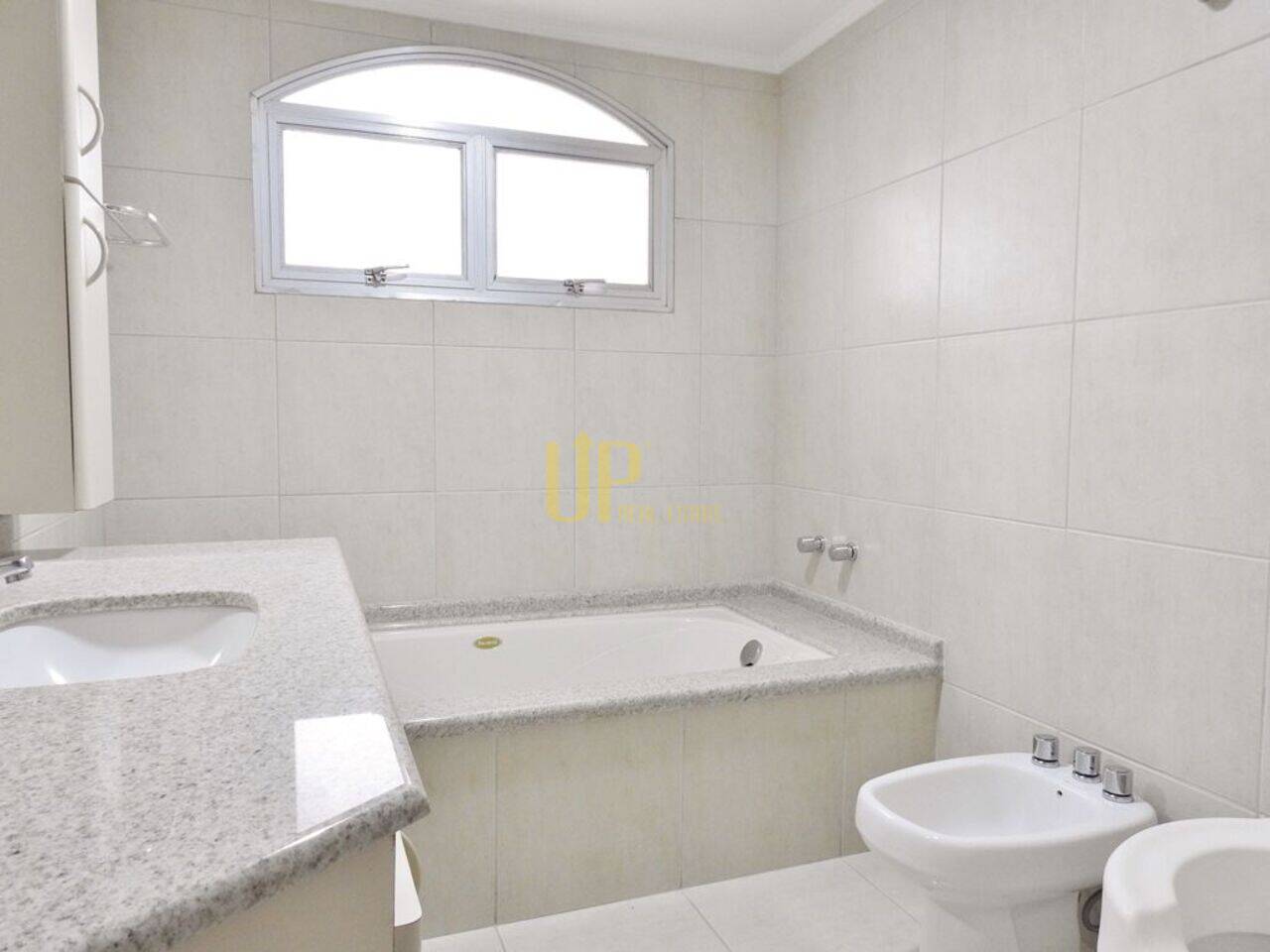 Apartamento Moema, São Paulo - SP