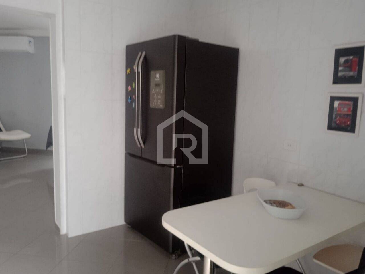 Apartamento Praia das Pitangueiras, Guarujá - SP