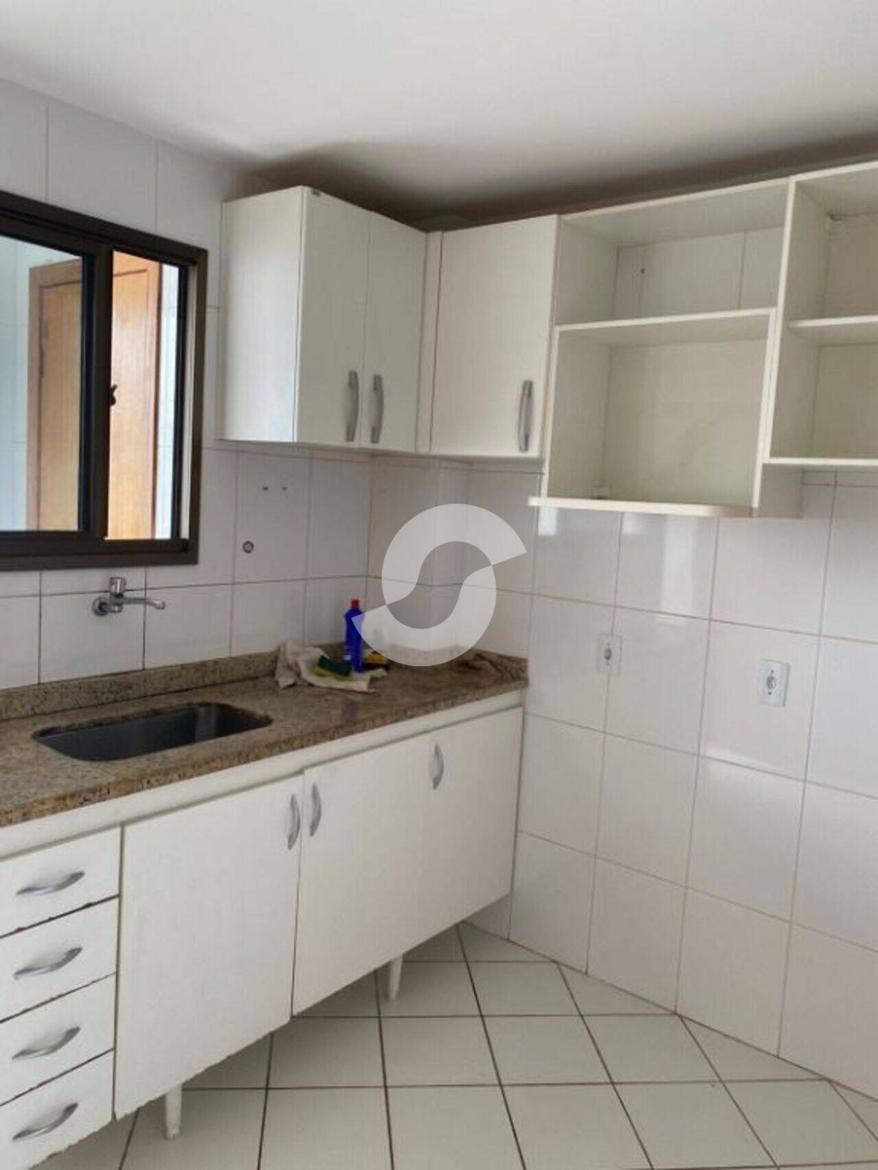 Apartamento Granja dos Cavaleiros, Macaé - RJ