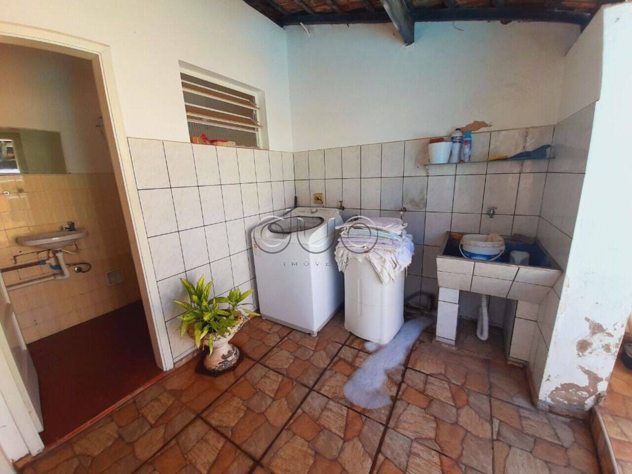 Casa com 3 dormitórios à venda, 250 m² por R$ 990.000 - São Judas - Piracicaba/SP