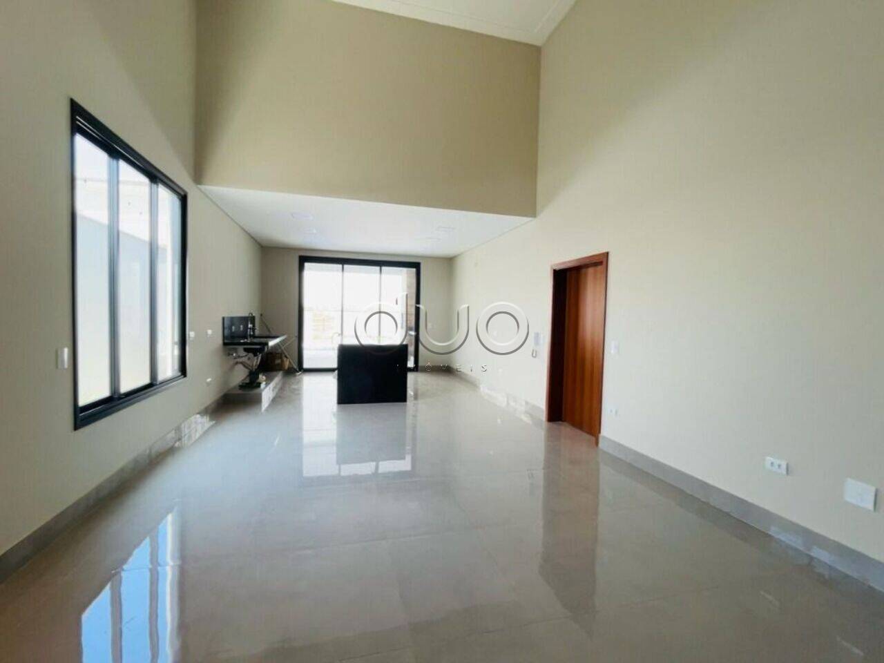 Casa com 3 dormitórios, 210 m² - venda por R$ 1.650.000 ou aluguel por R$ 9.300/mês - Damha I - Piracicaba/SP