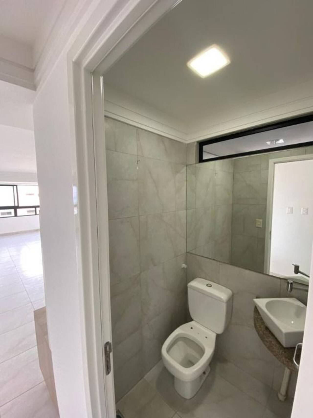 Apartamento Cabo Branco, João Pessoa - PB