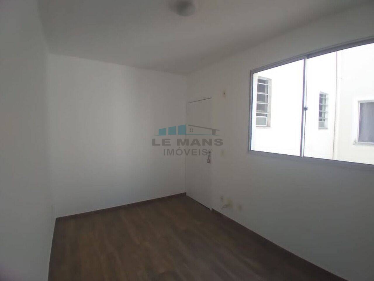 Apartamento Santa Terezinha, Piracicaba - SP