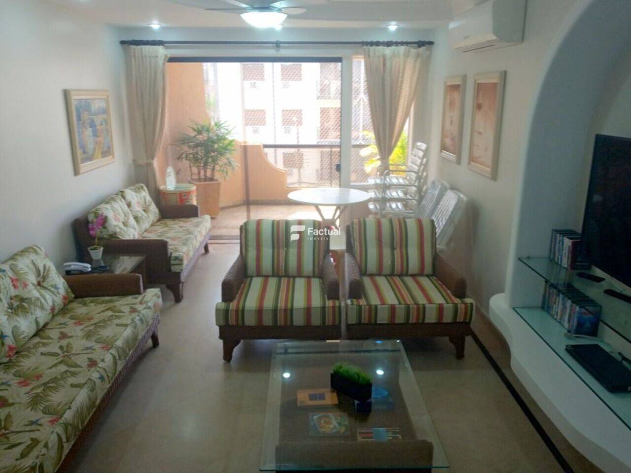 Apartamento Enseada, Guarujá - SP