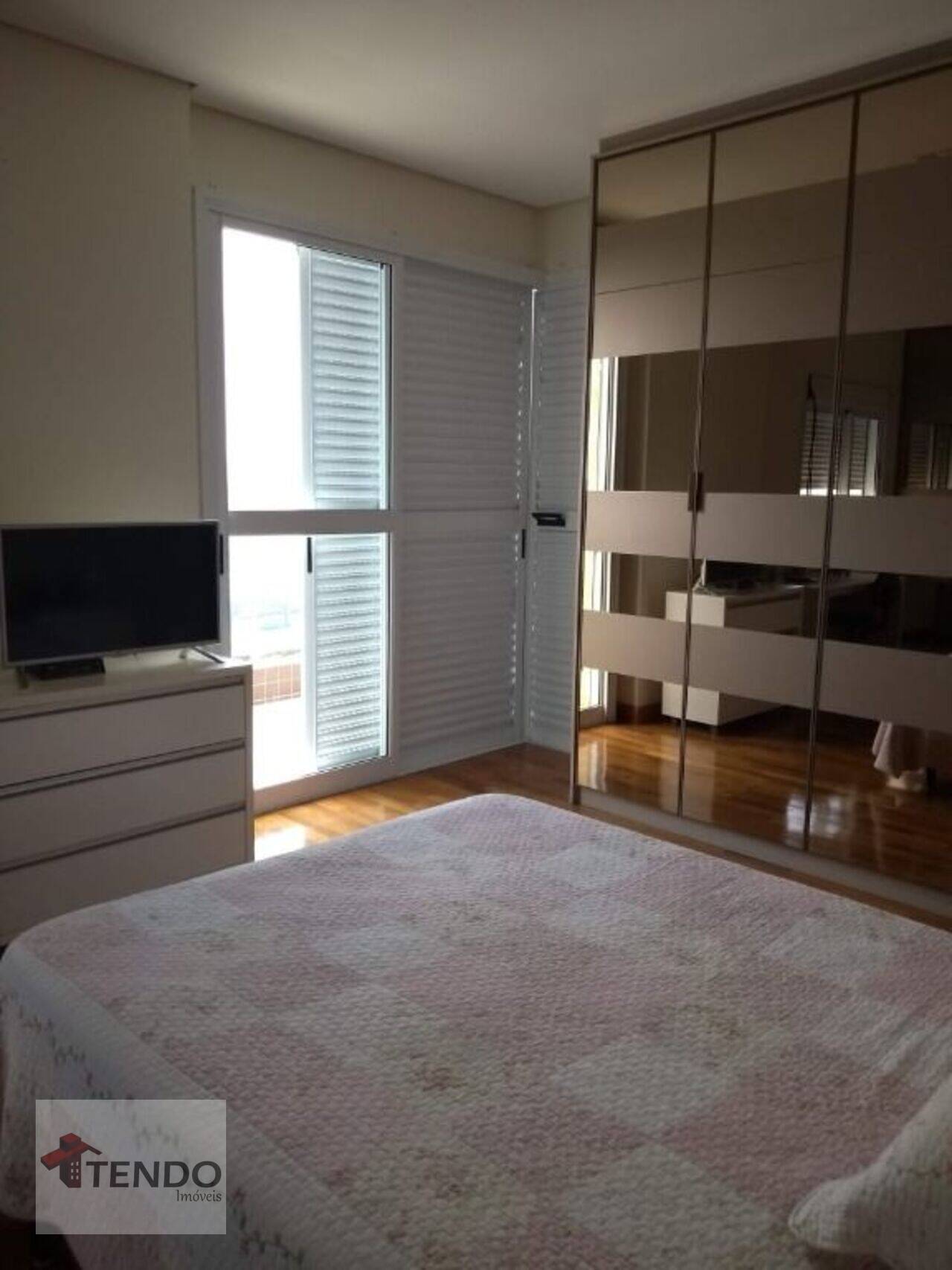 Apartamento triplex Jardim Nova Petrópolis, São Bernardo do Campo - SP