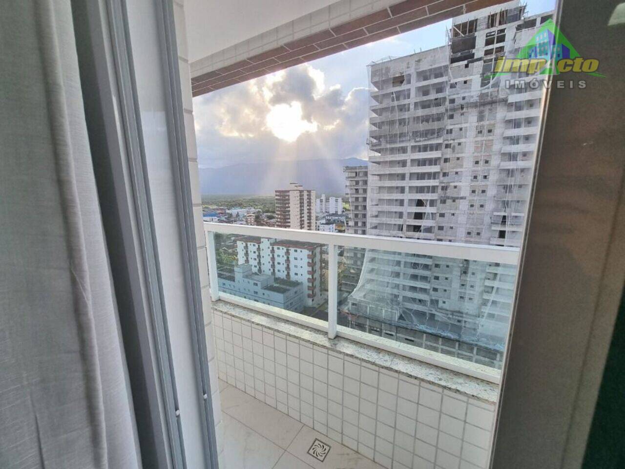 Apartamento duplex Caiçara, Praia Grande - SP