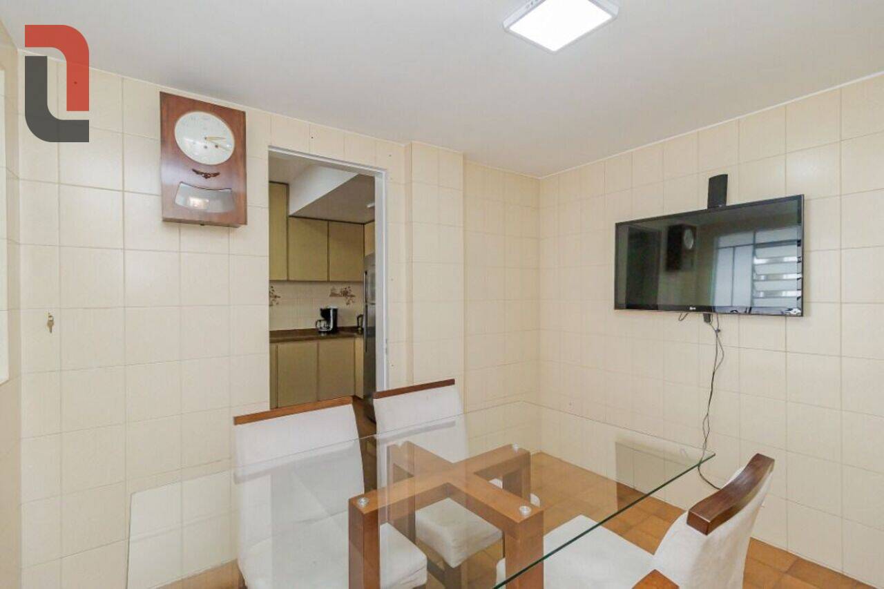 Apartamento Água Verde, Curitiba - PR