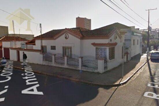 Casa de 250 m² Centro - Olímpia, à venda por R$ 750.000