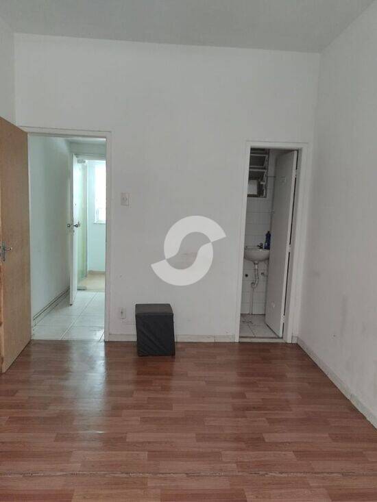 Sala de 25 m² na Ernani do Amaral Peixoto - Centro - Niterói - RJ, à venda por R$ 150.000 ou aluguel