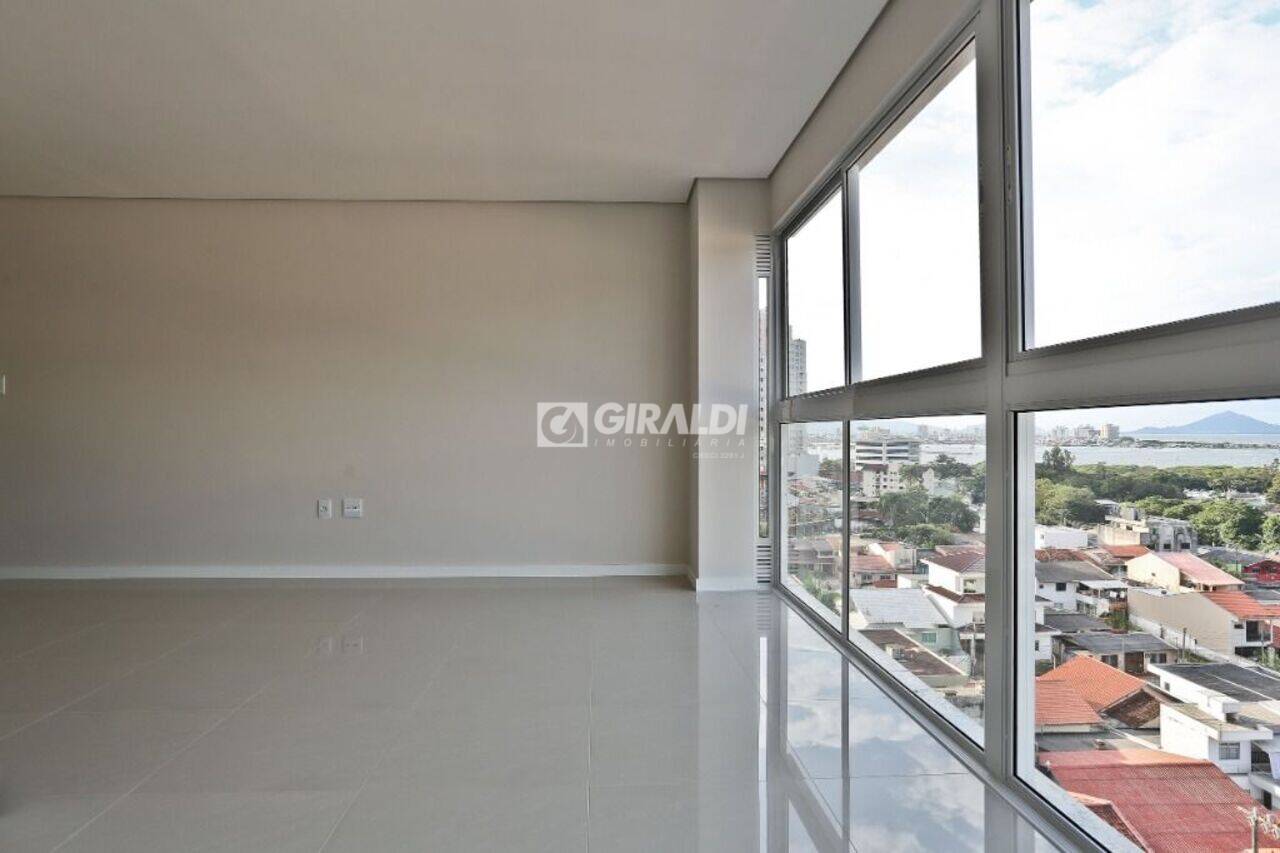 Loft Bairro Fazenda, Itajaí - SC