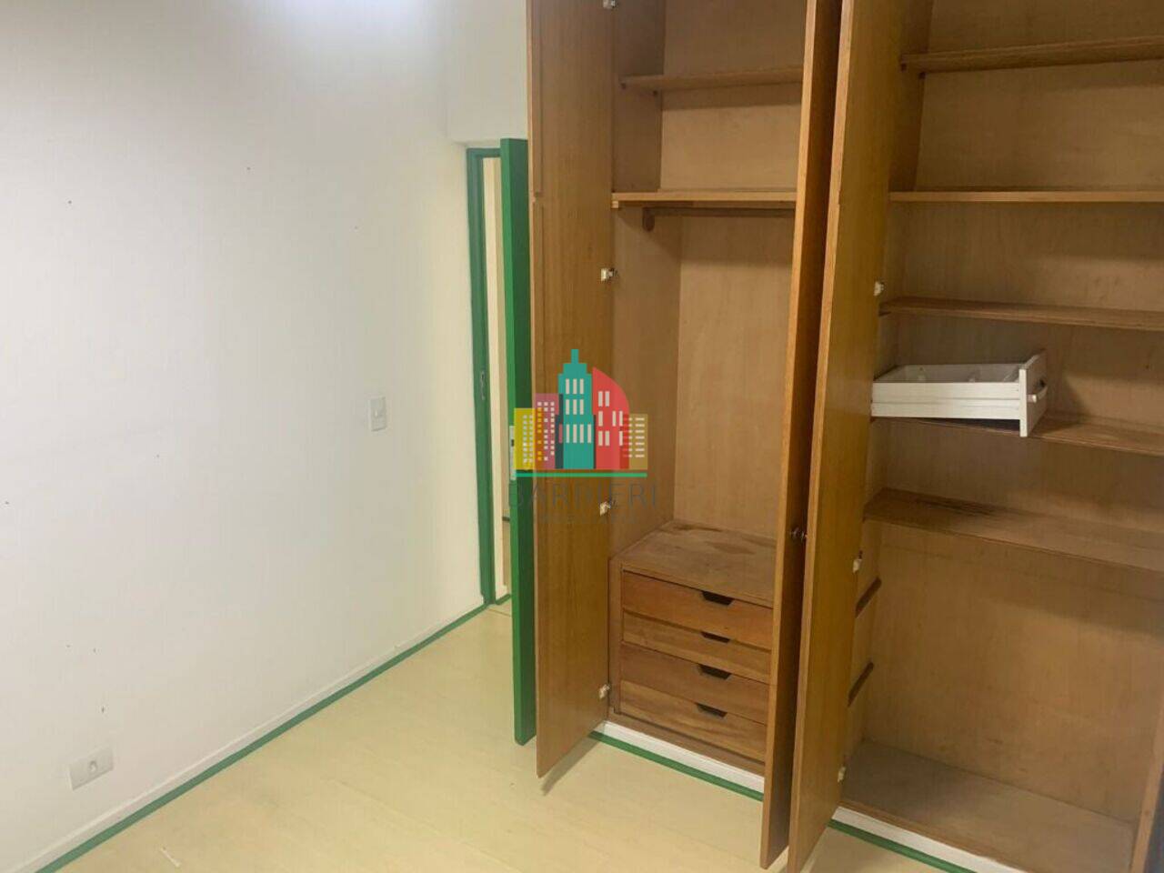 Apartamento Vila Olímpia, São Paulo - SP