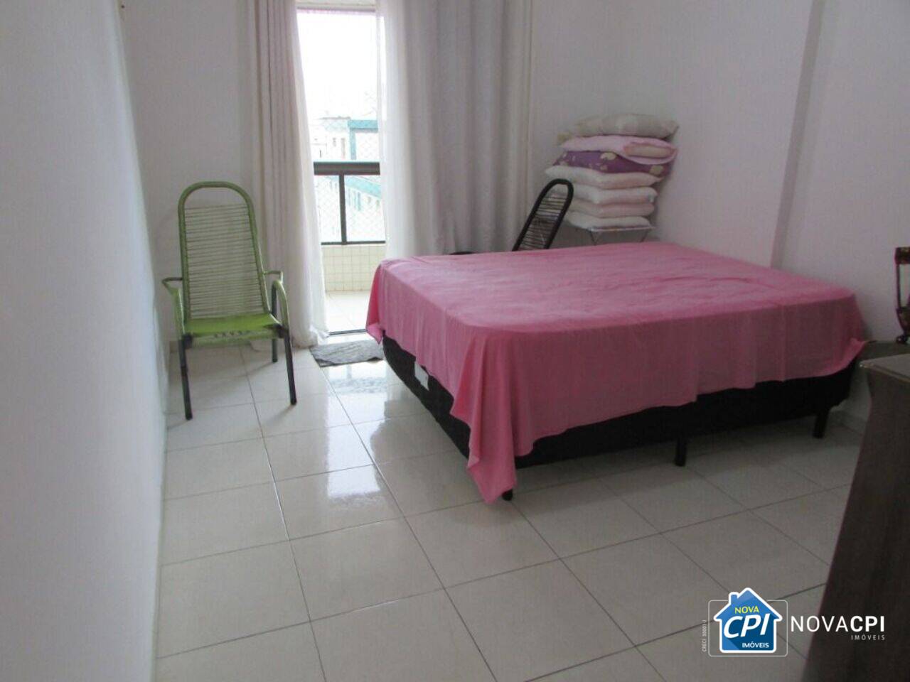 Apartamento Vila Guilhermina, Praia Grande - SP