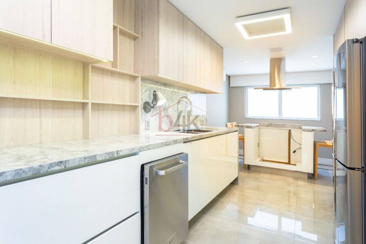 Apartamento Itaim Bibi, São Paulo - SP