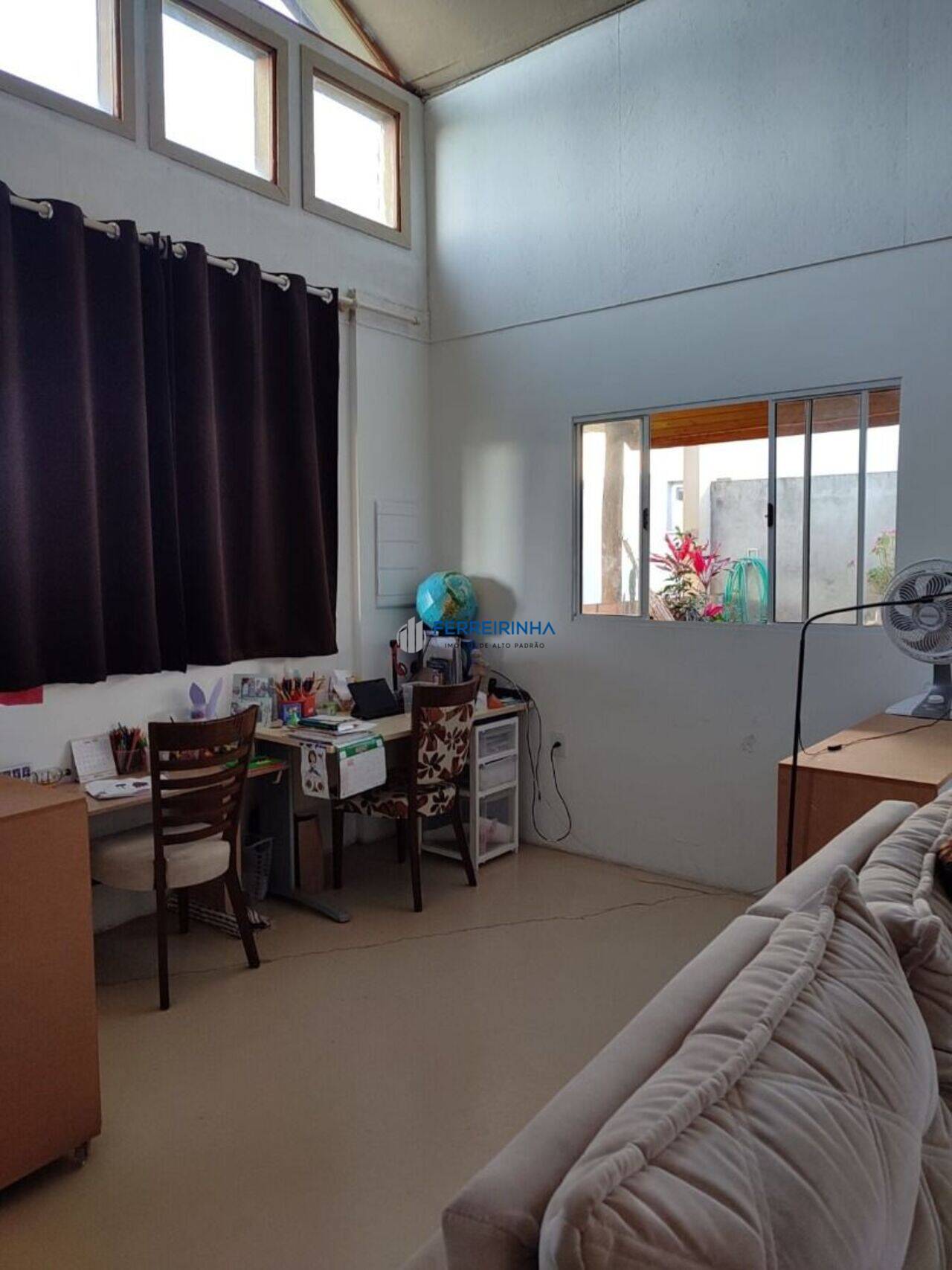 Casa Condomínio Residencial Colinas do Paratehy, São José dos Campos - SP