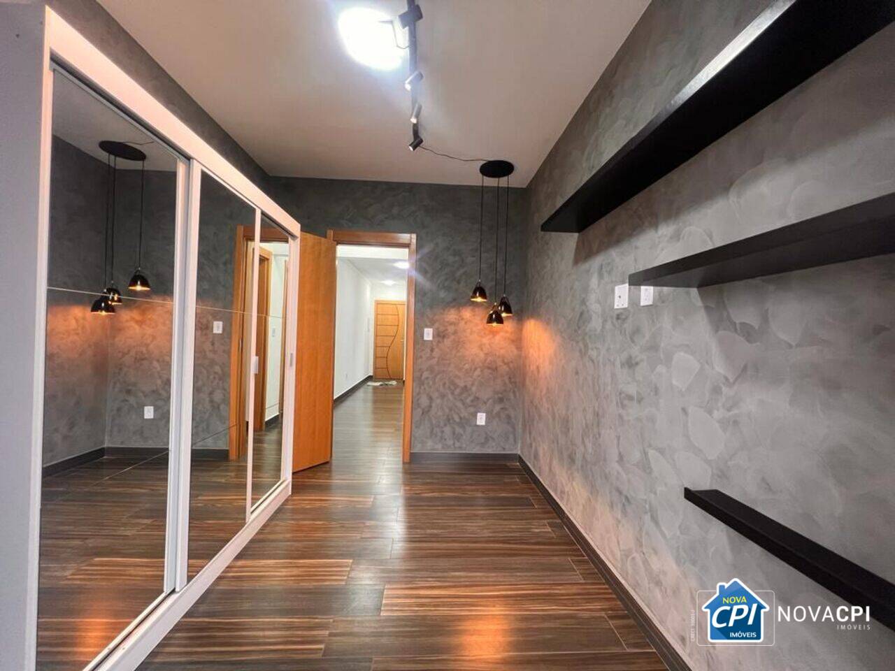 Apartamento Vila Guilhermina, Praia Grande - SP