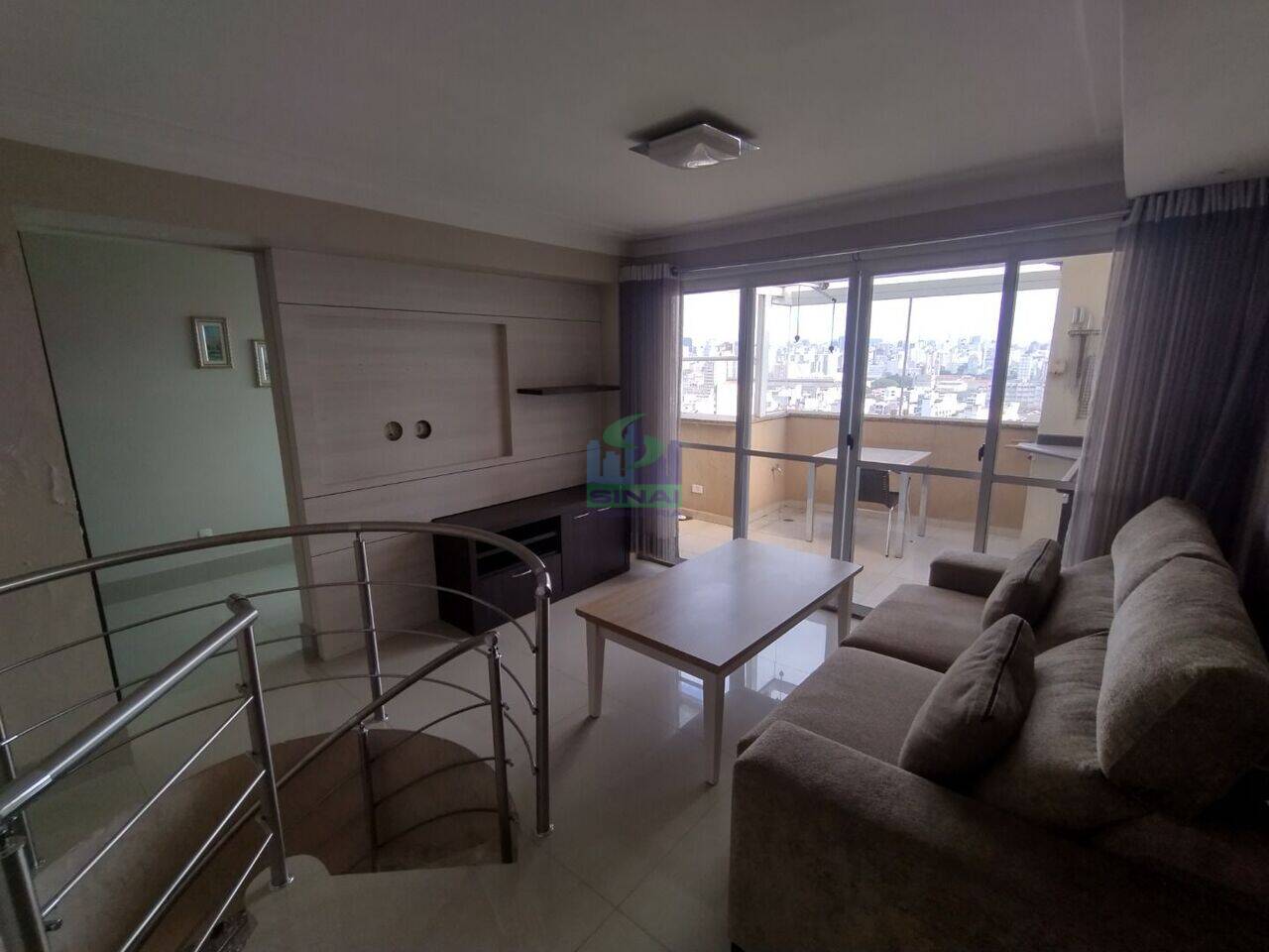 Apartamento duplex Bom Retiro, São Paulo - SP