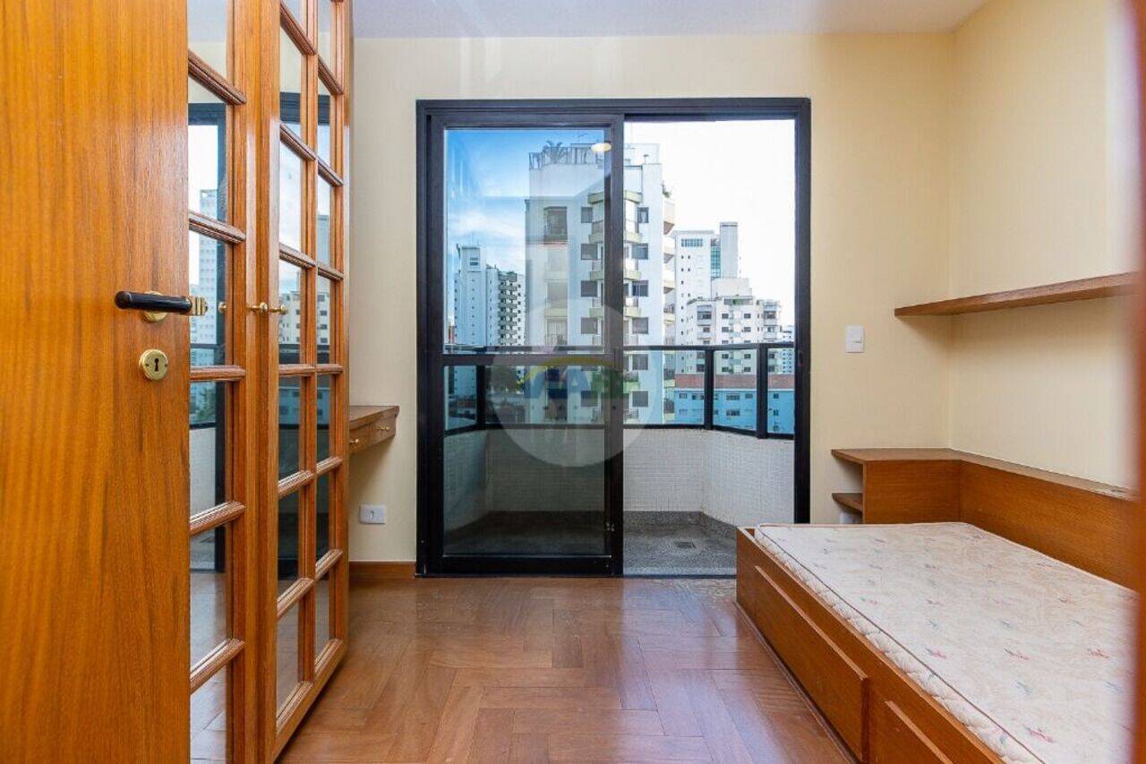 Apartamento Moema, São Paulo - SP