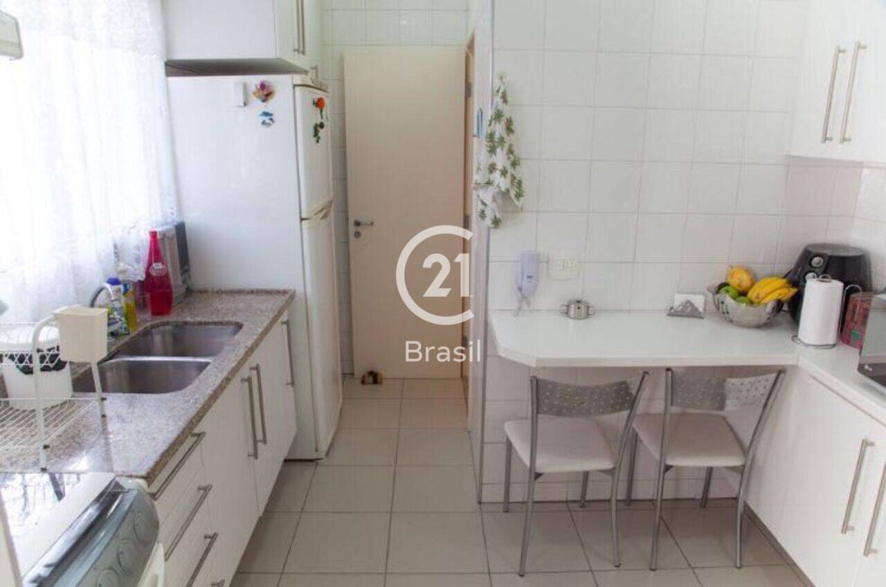 Apartamento Campo Belo, São Paulo - SP