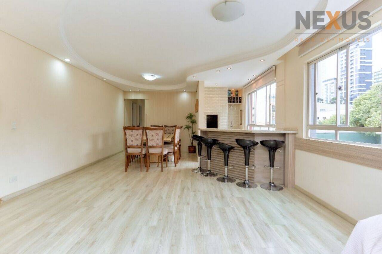 Apartamento Água Verde, Curitiba - PR