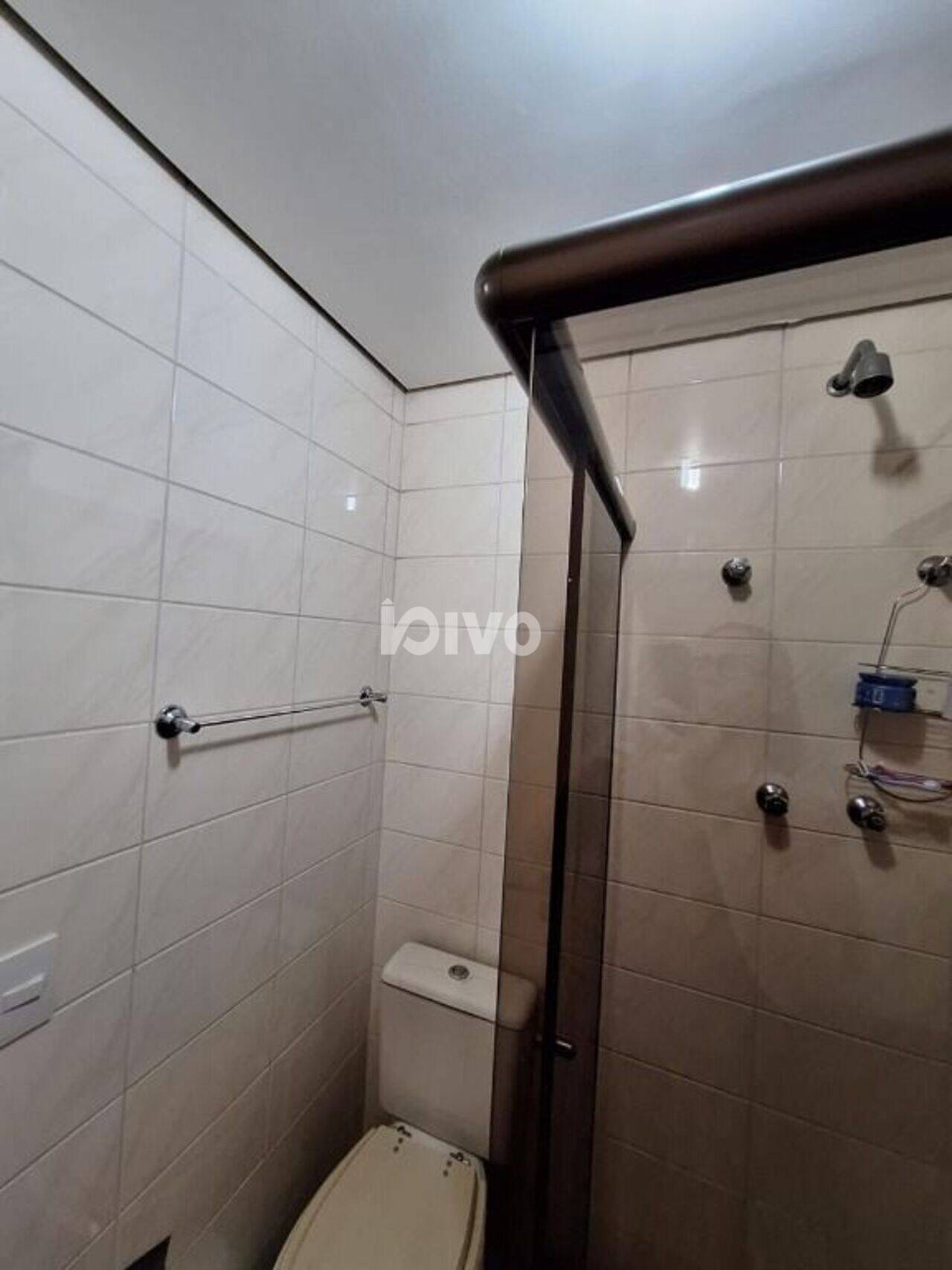 Apartamento Vila Gumercindo, São Paulo - SP