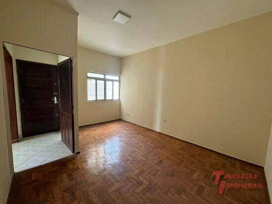 Apartamento de 124 m² Centro - Pouso Alegre, à venda por R$ 500.000