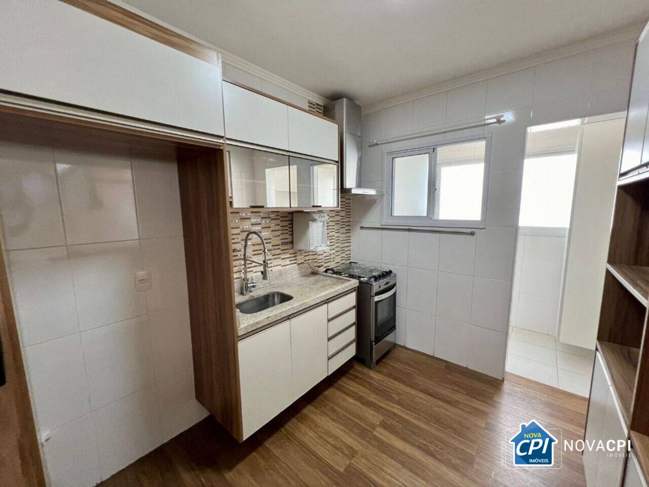 Apartamento Vila Guilhermina, Praia Grande - SP