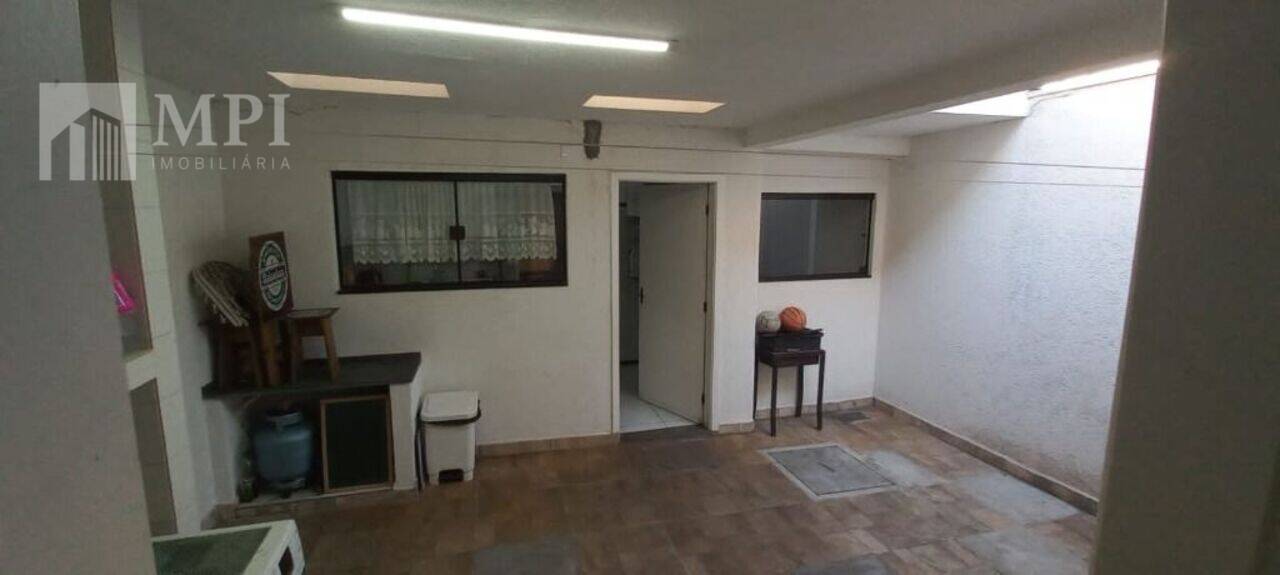 Sobrado Conjunto Residencial Santa Terezinha, São Paulo - SP