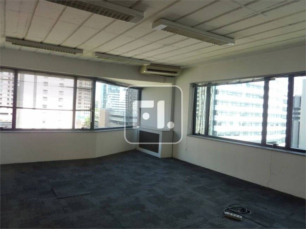 Conjunto para alugar, 245 m² por R$ 12.000/mês - Brooklin - São Paulo/SP