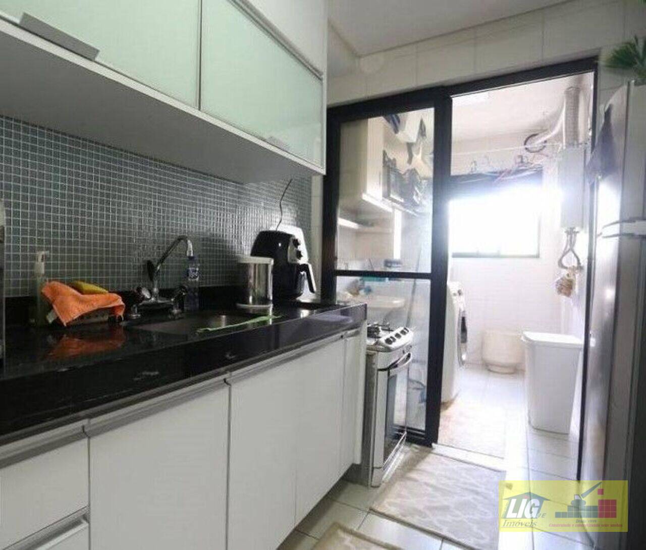 Apartamento Vila São Francisco, São Paulo - SP