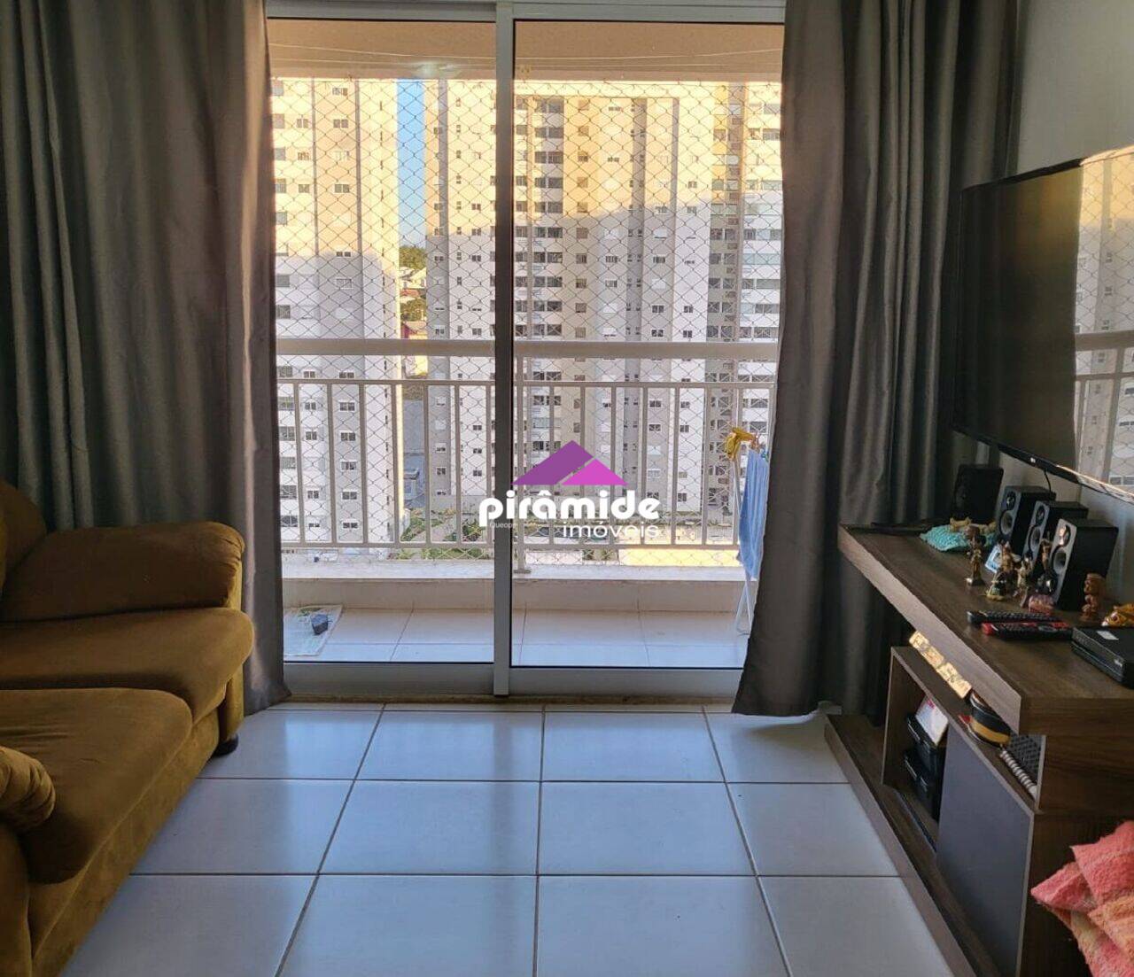 Apartamento Vila Industrial, São José dos Campos - SP