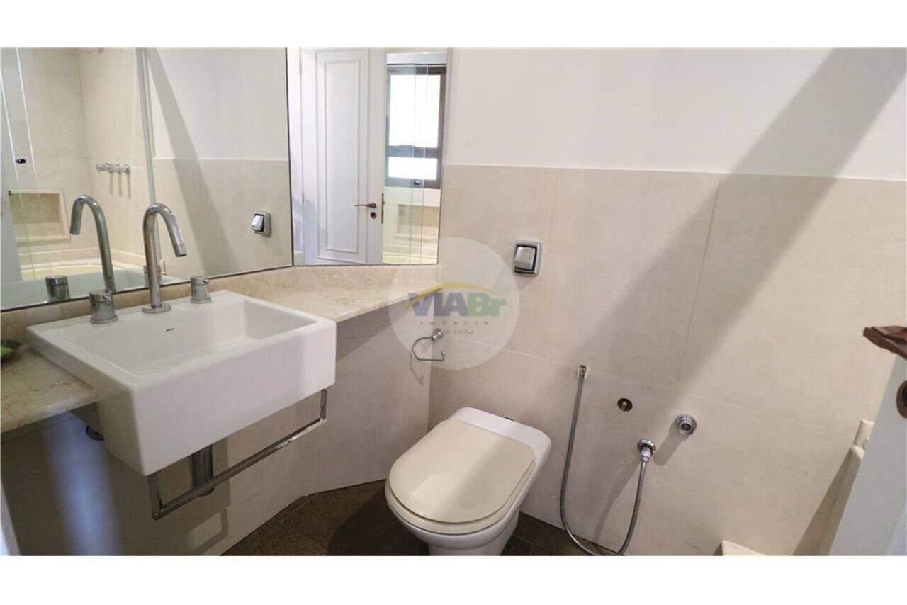 Apartamento Moema, São Paulo - SP