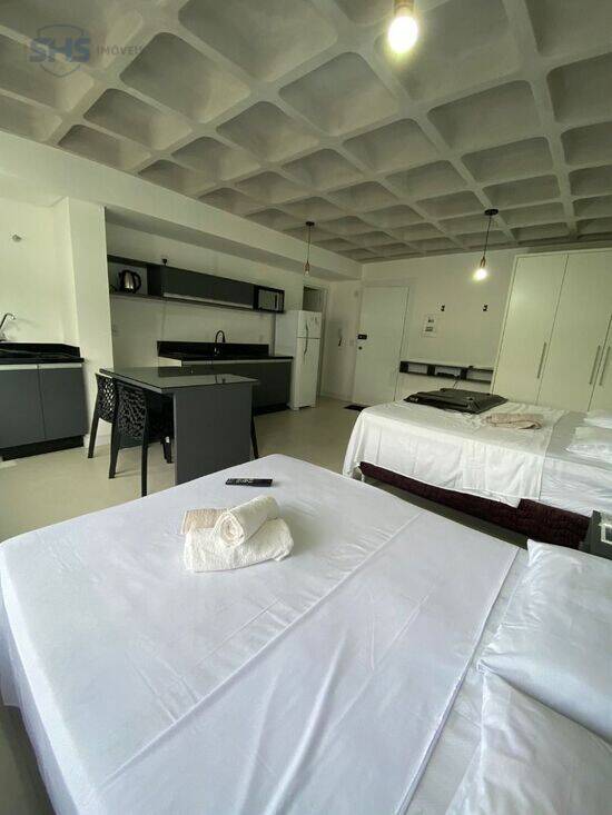 Apartamento de 41 m² Victor Konder - Blumenau, aluguel por R$ 1.900/mês