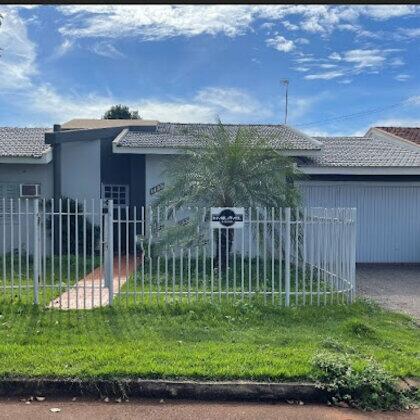 Casas à venda Fazendinha