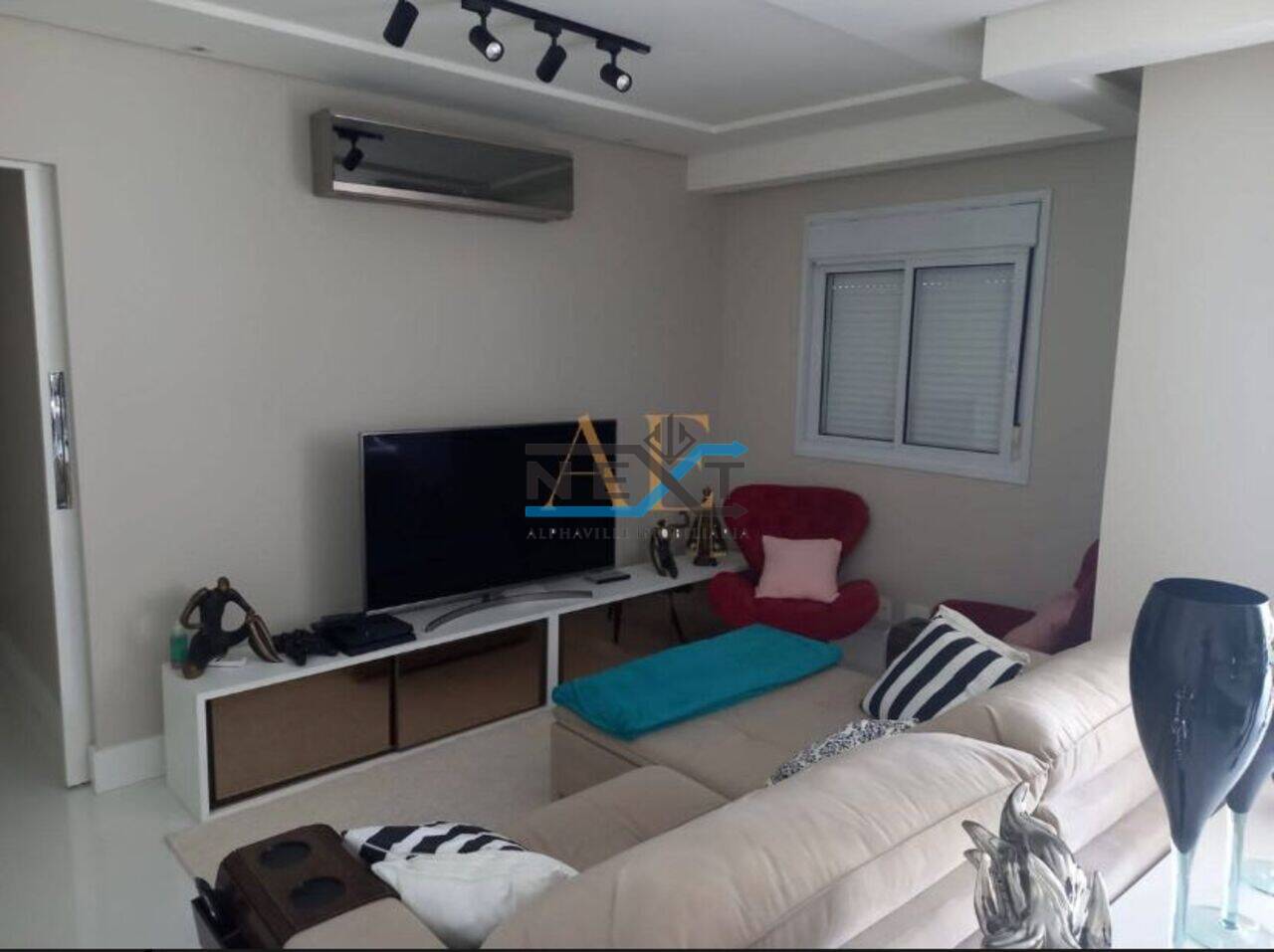 Apartamento Alphaville Empresarial, Barueri - SP