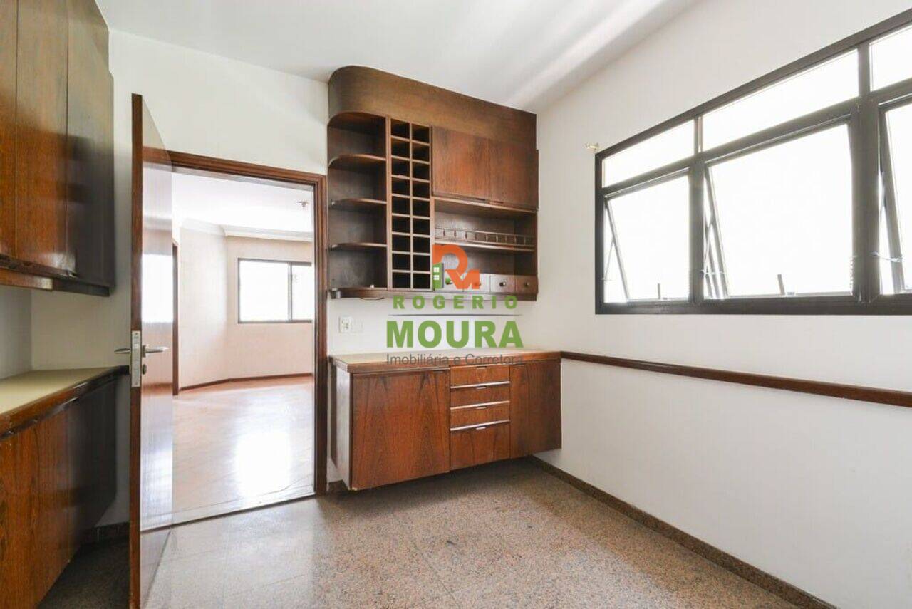 Apartamento Santa Cecília, São Paulo - SP