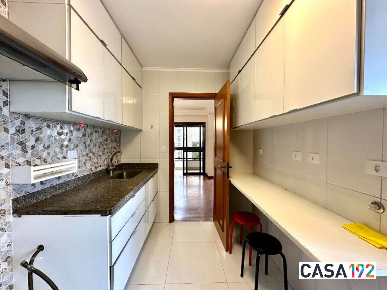 Apartamento Campo Belo, São Paulo - SP