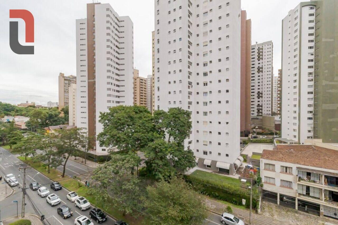 Apartamento Água Verde, Curitiba - PR