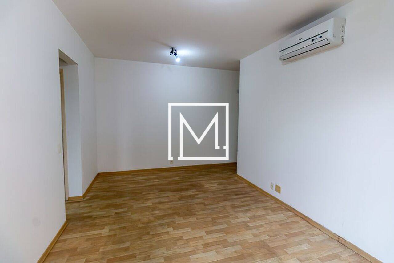 Apartamento Vila Olímpia, São Paulo - SP