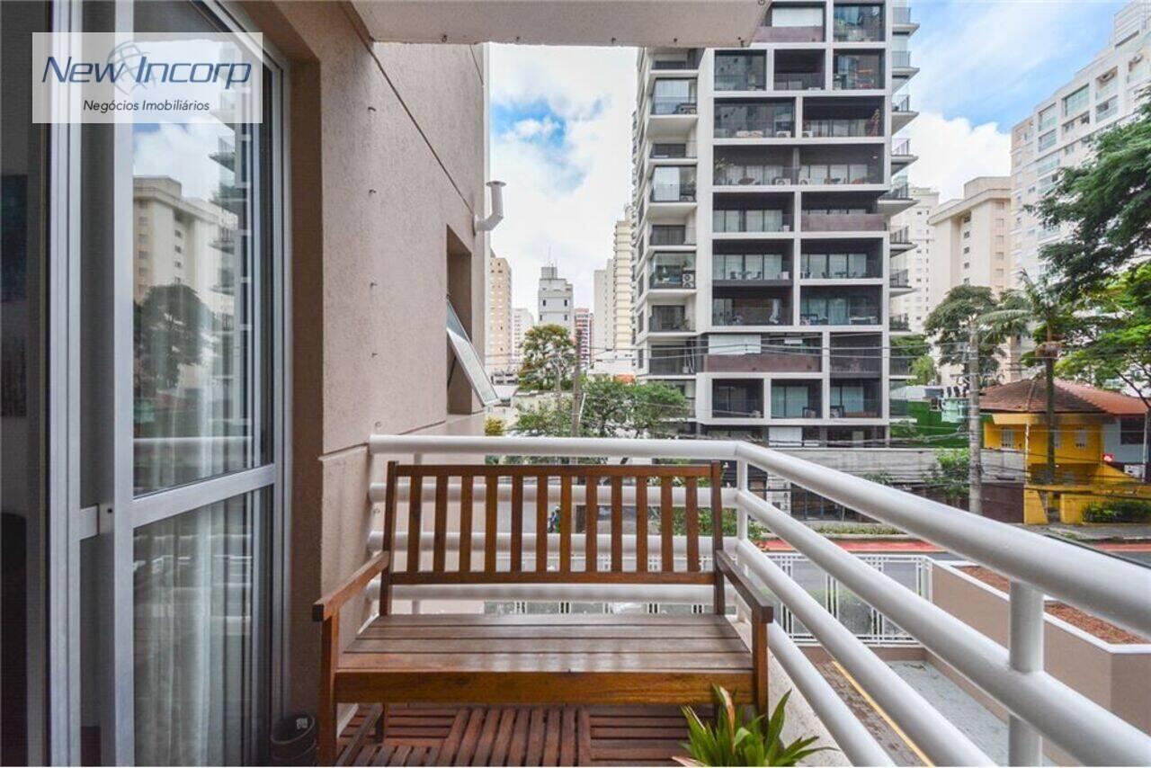 Apartamento duplex Moema, São Paulo - SP